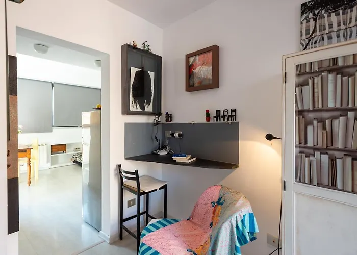 דירה Banchi Nove, Penthouse Full Of Light And Silence רומא